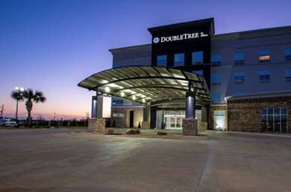 DOUBLETREE BY HLTN LAKE CHARLES 1