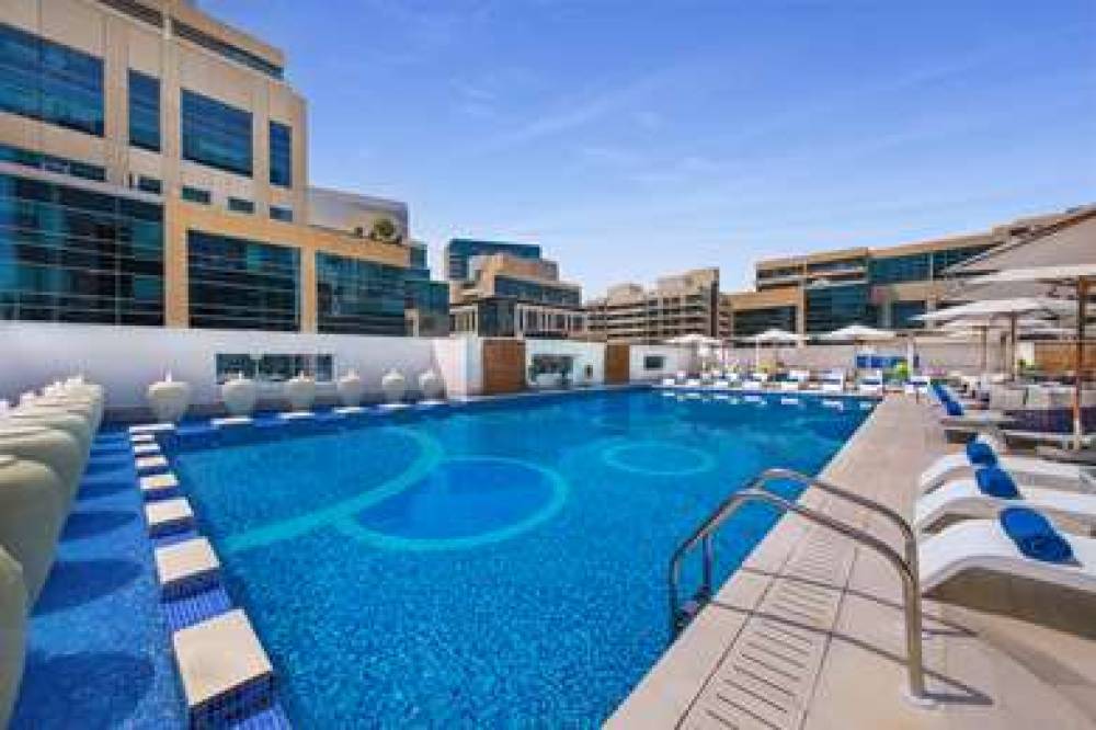 DOUBLETREE DUBAI BUSINESS BAY 10