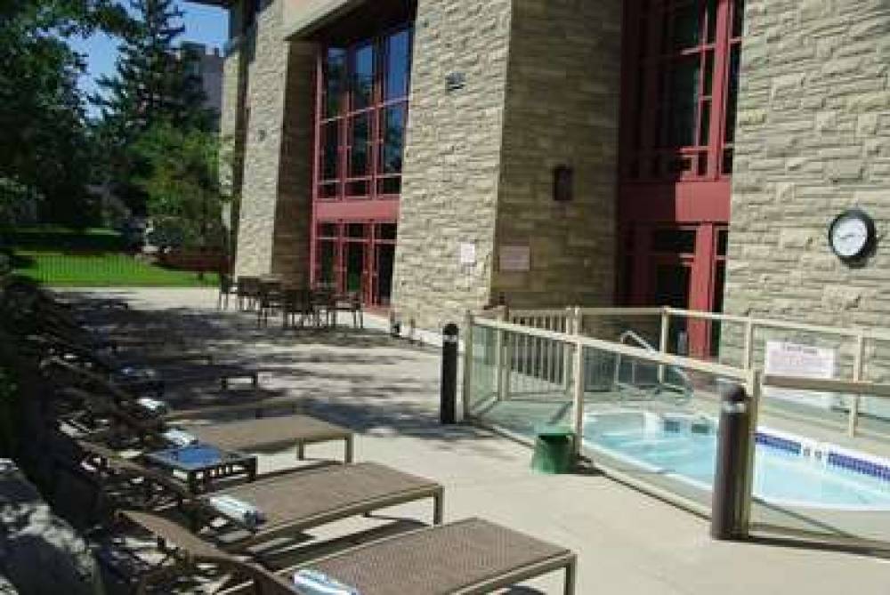 DoubleTree Fallsview Resort &amp; Spa By Hilton - 9