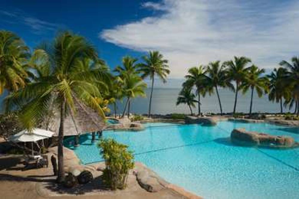 DOUBLETREE RESORT BY HILTON FIJI - 7