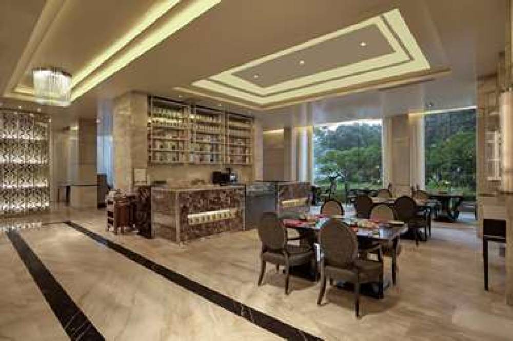 DoubleTree Suites By Hilton Bangalore 6