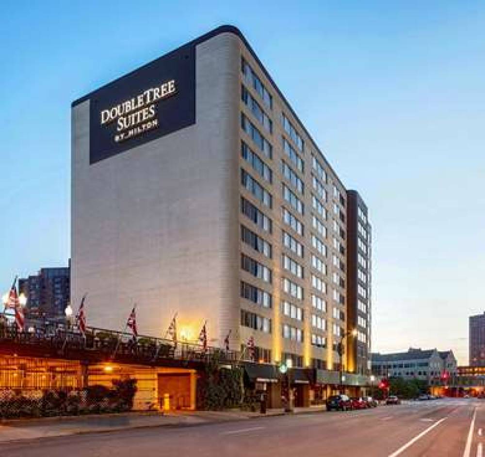 DoubleTree Suites By Hilton Minneapolis 3