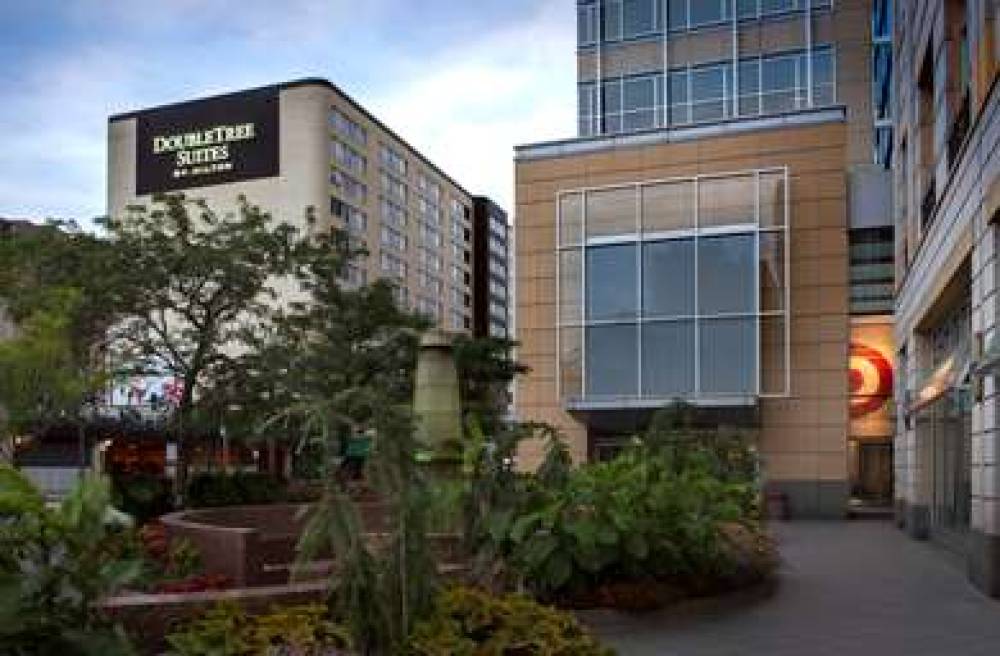 DoubleTree Suites By Hilton Minneapolis 2