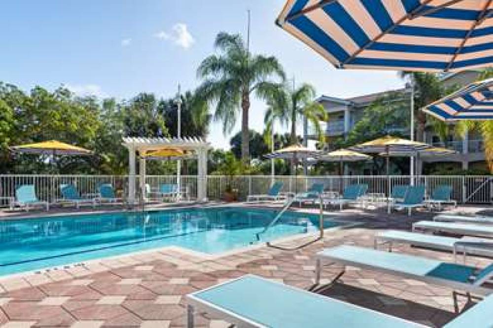 DoubleTree Suites By Hilton Naples 10