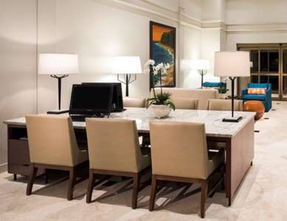 DoubleTree Suites By Hilton Naples 8