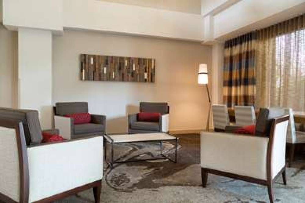 DoubleTree Suites By Hilton Nashville Airport 4