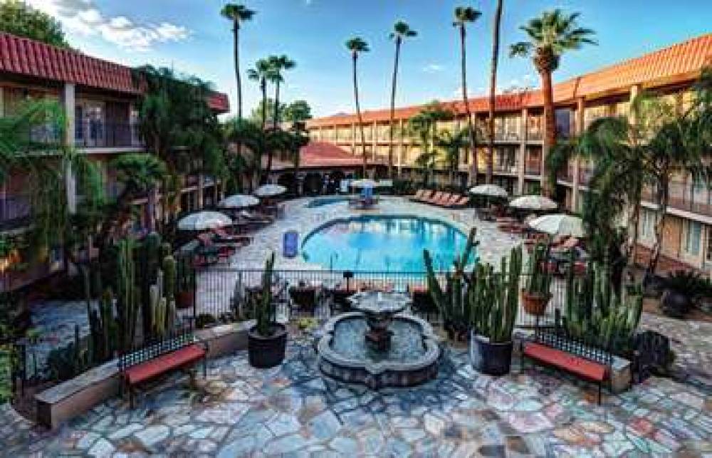 DOUBLETREE SUITES BY HILTON TUCSON 1