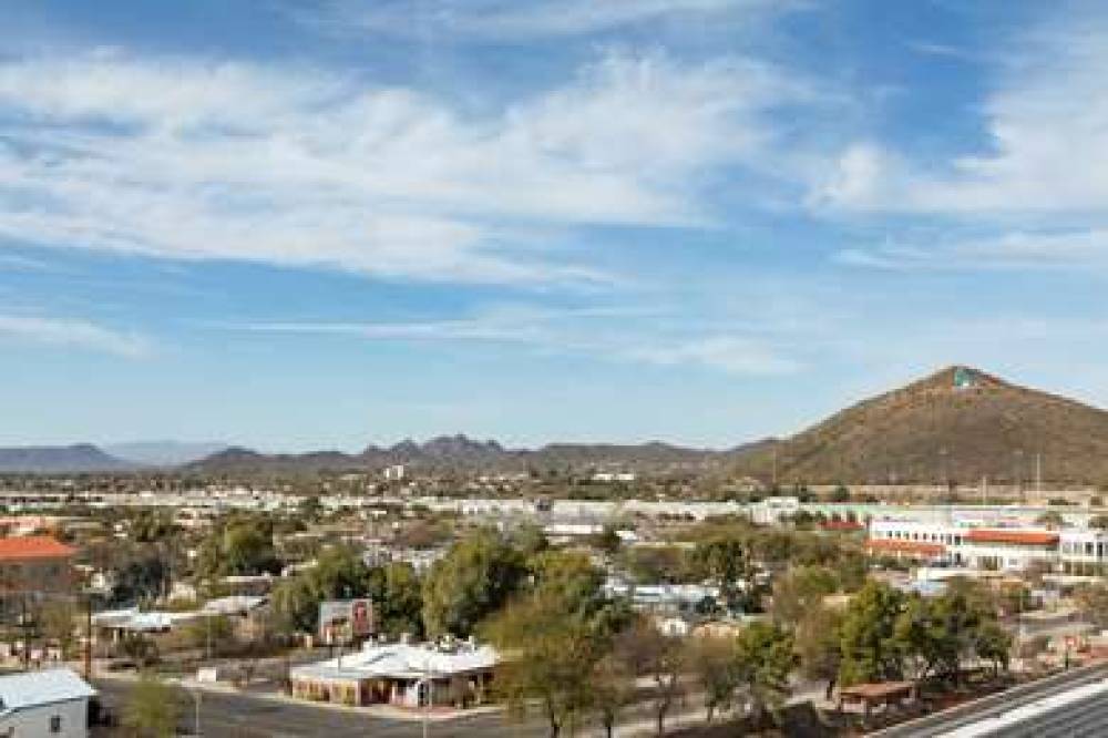 Doubletree Tucson Convention Center