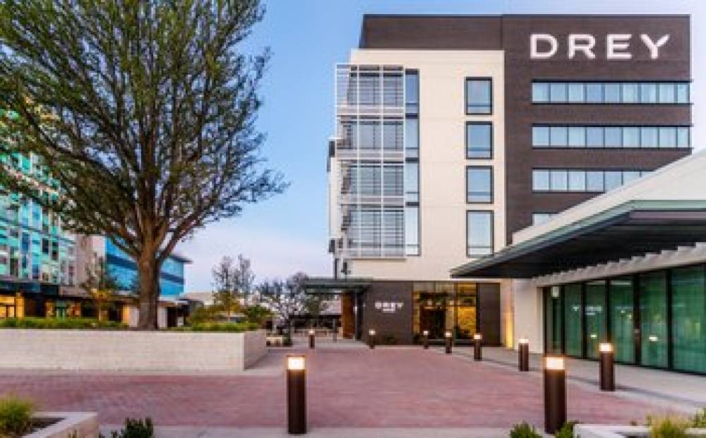 Drey Hotel 4