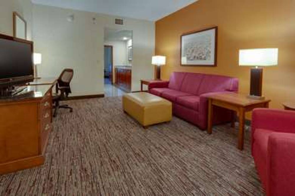 Drury Inn And Suites Baton Rouge 9