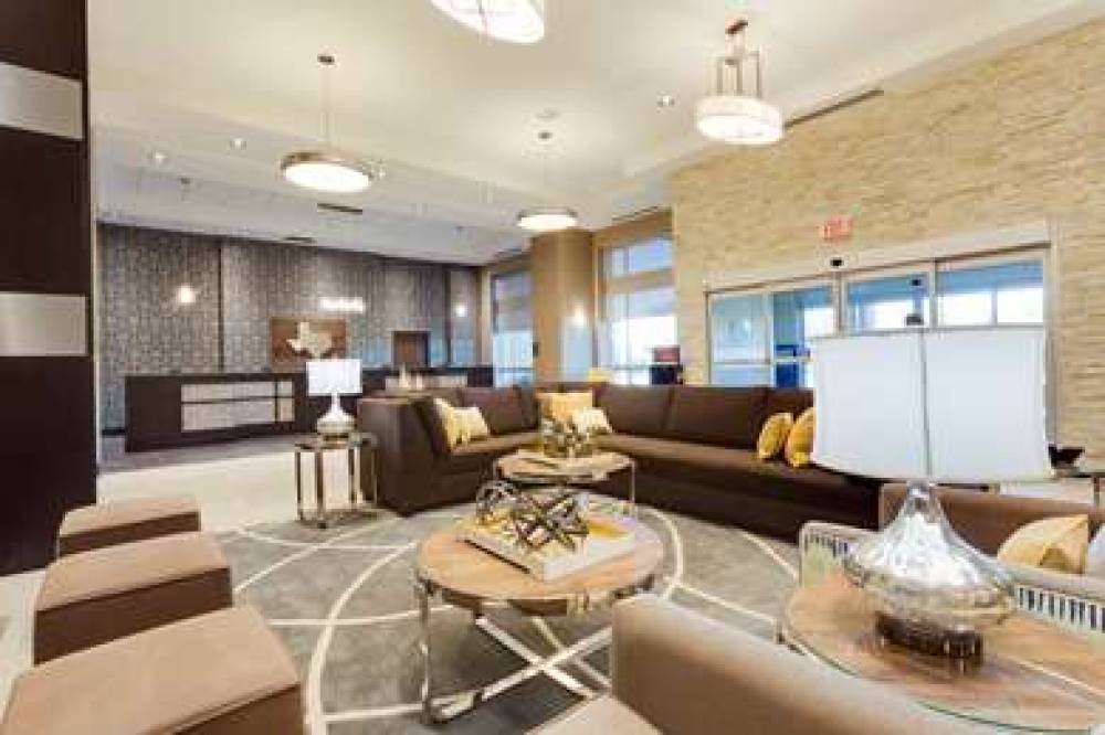 Drury Inn And Suites Dallas Frisco 3