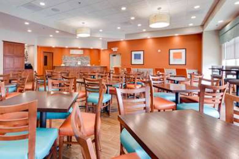 Drury Inn And Suites Fort Myers 7