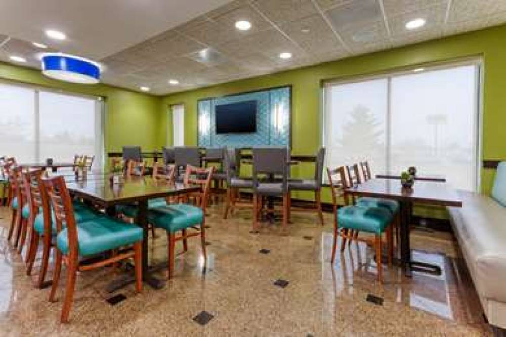 Drury Inn And Suites St Louis Fenton 3