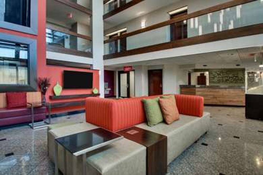 DRURY INN SUITES EVANSVILLE EAST 2