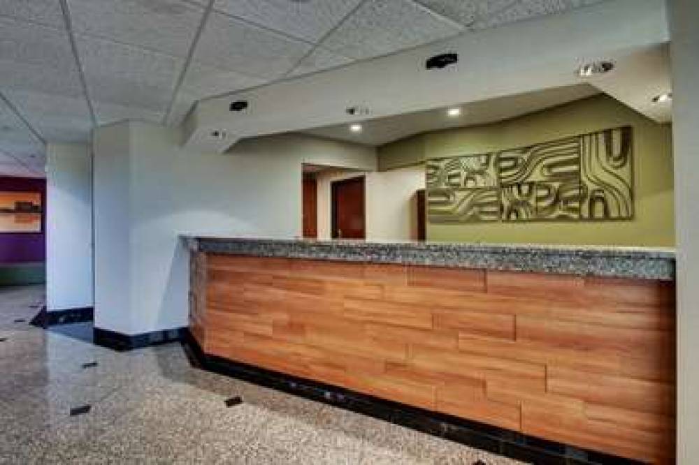 DRURY INN SUITES EVANSVILLE EAST 9