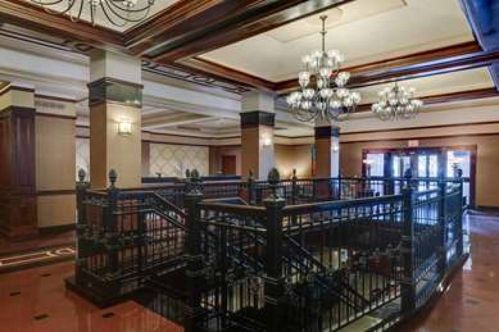 Drury Plaza Hotel New Orleans 4