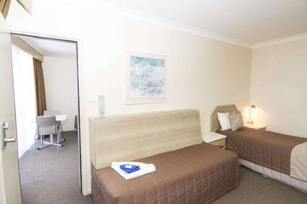 DUBBO RSL CLUB MOTEL 4