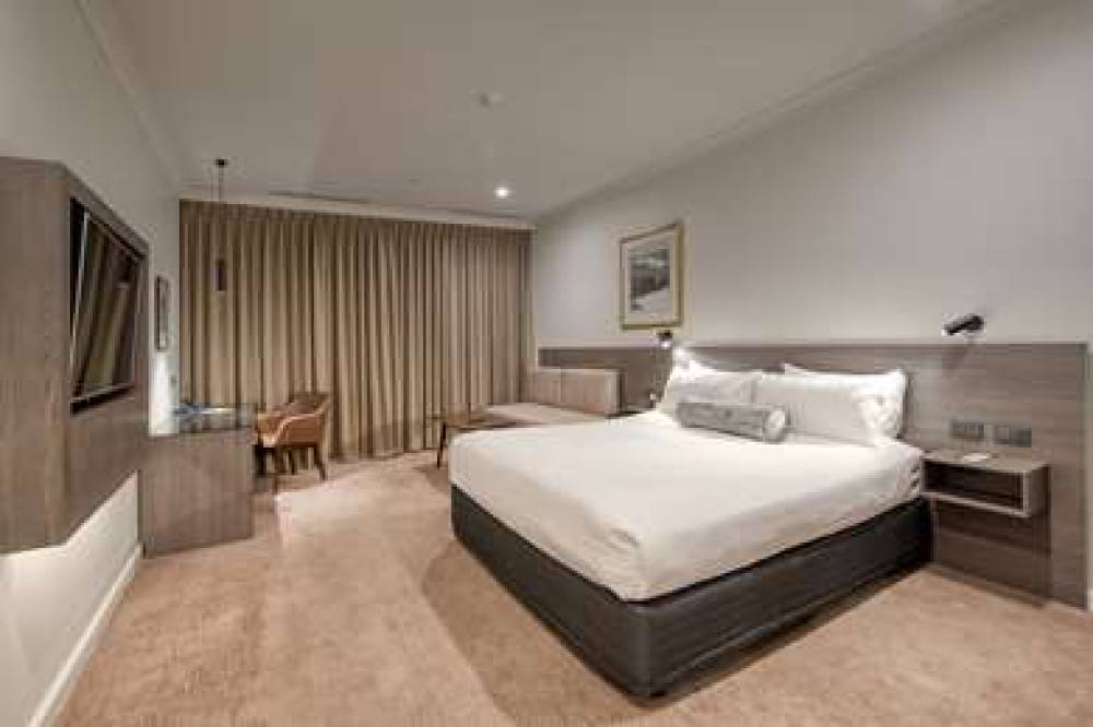 Duxton Hotel Perth 5