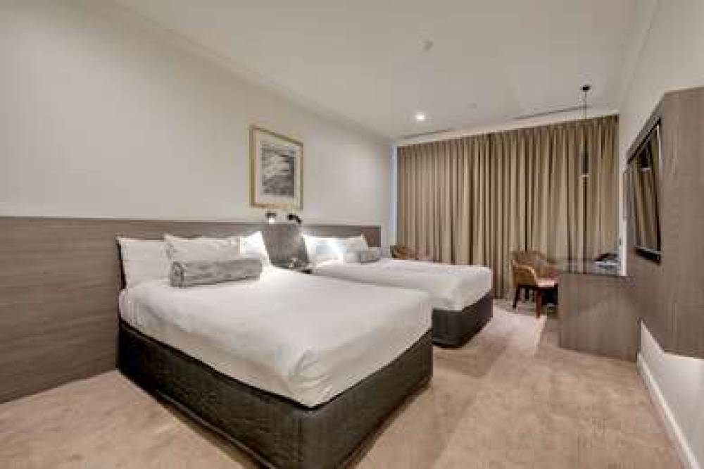 Duxton Hotel Perth 9