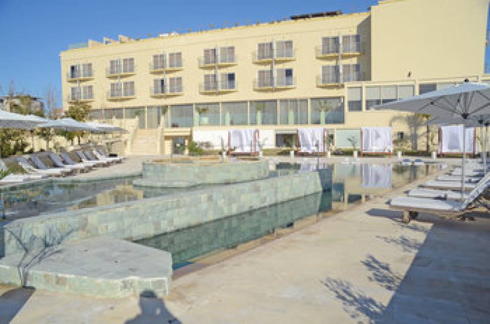 E Hotel Spa And Resort Cyprus 5