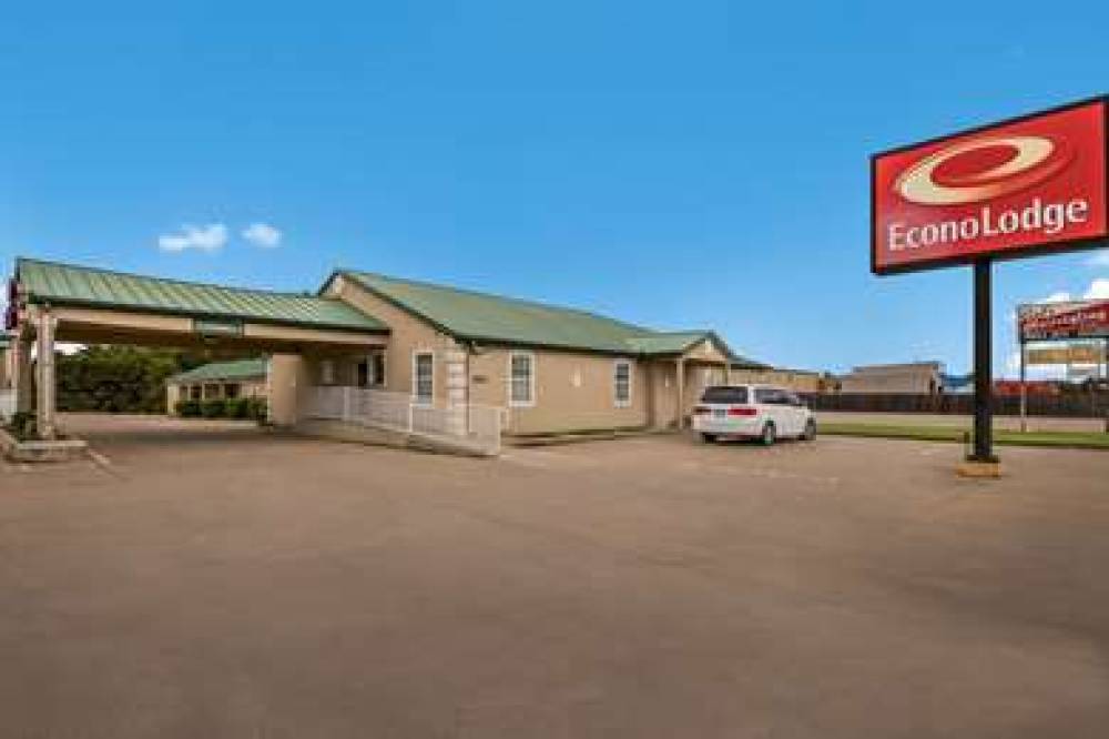 Econo Lodge Bartlesville Hwy 75 2