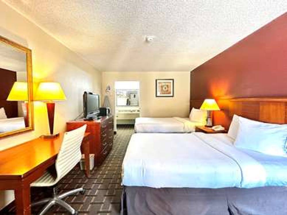 ECONO LODGE BOSSIER CITY 6