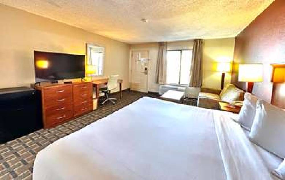 ECONO LODGE BOSSIER CITY 7