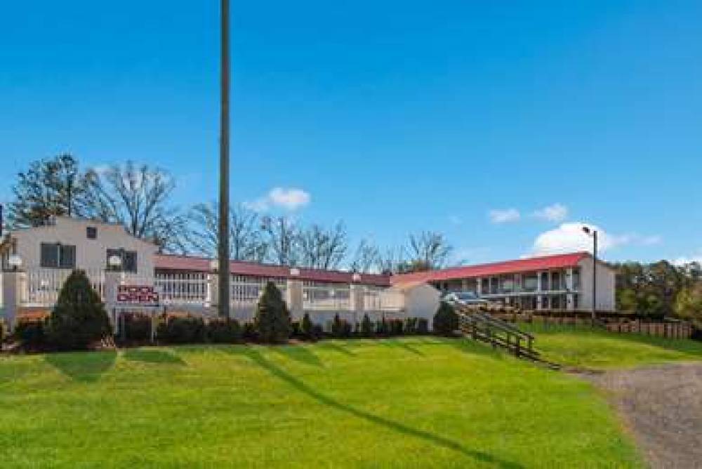 Econo Lodge Calhoun North Damascus