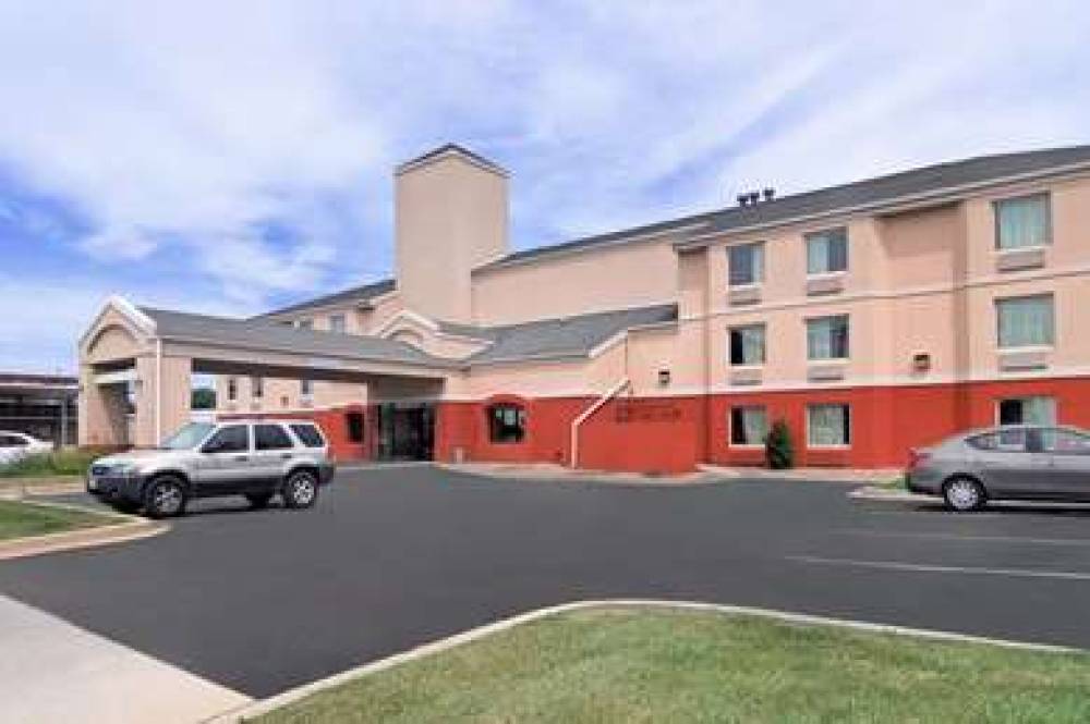 Econo Lodge Champaign Urbana Univ