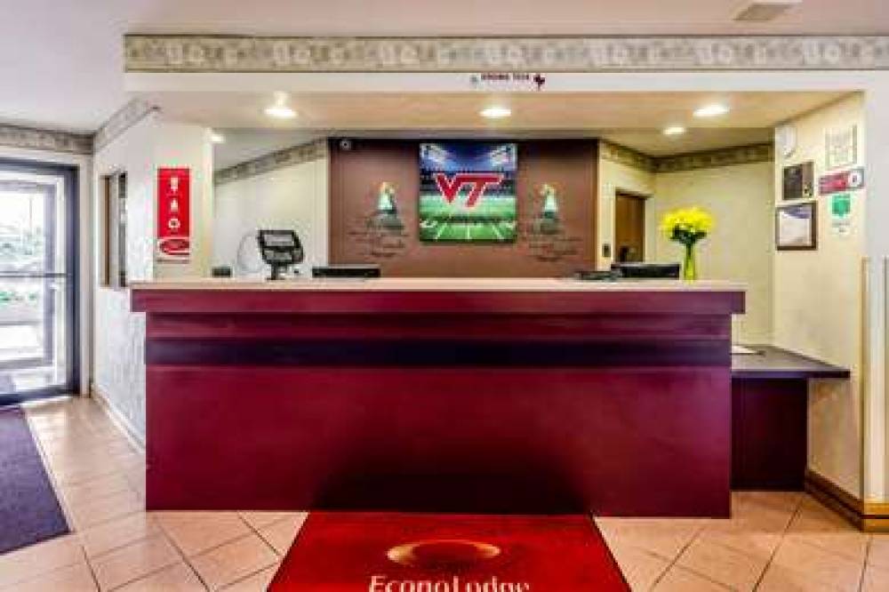 Econo Lodge Christiansburg 4