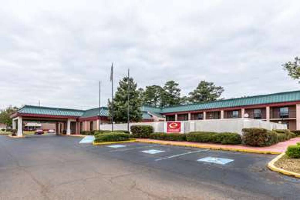 ECONO LODGE COLUMBUS 1