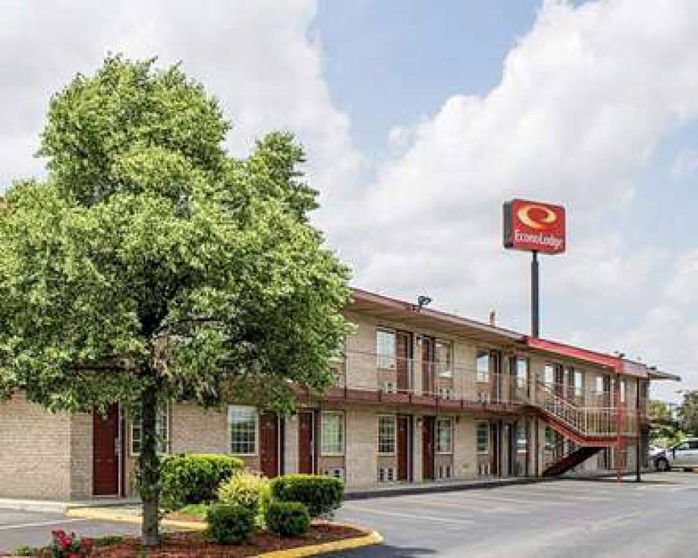 Econo Lodge 1