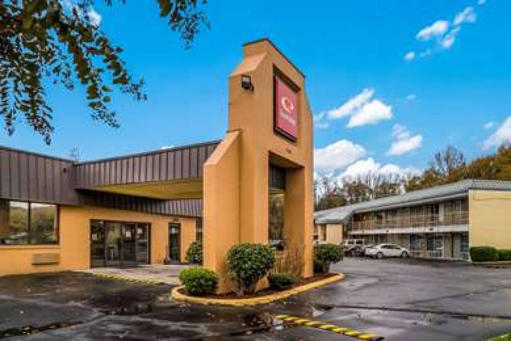 ECONO LODGE 3