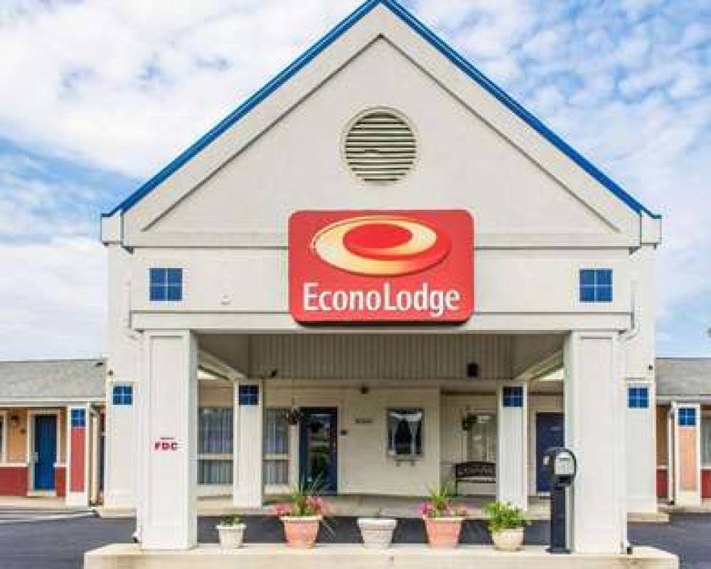 Econo Lodge 1