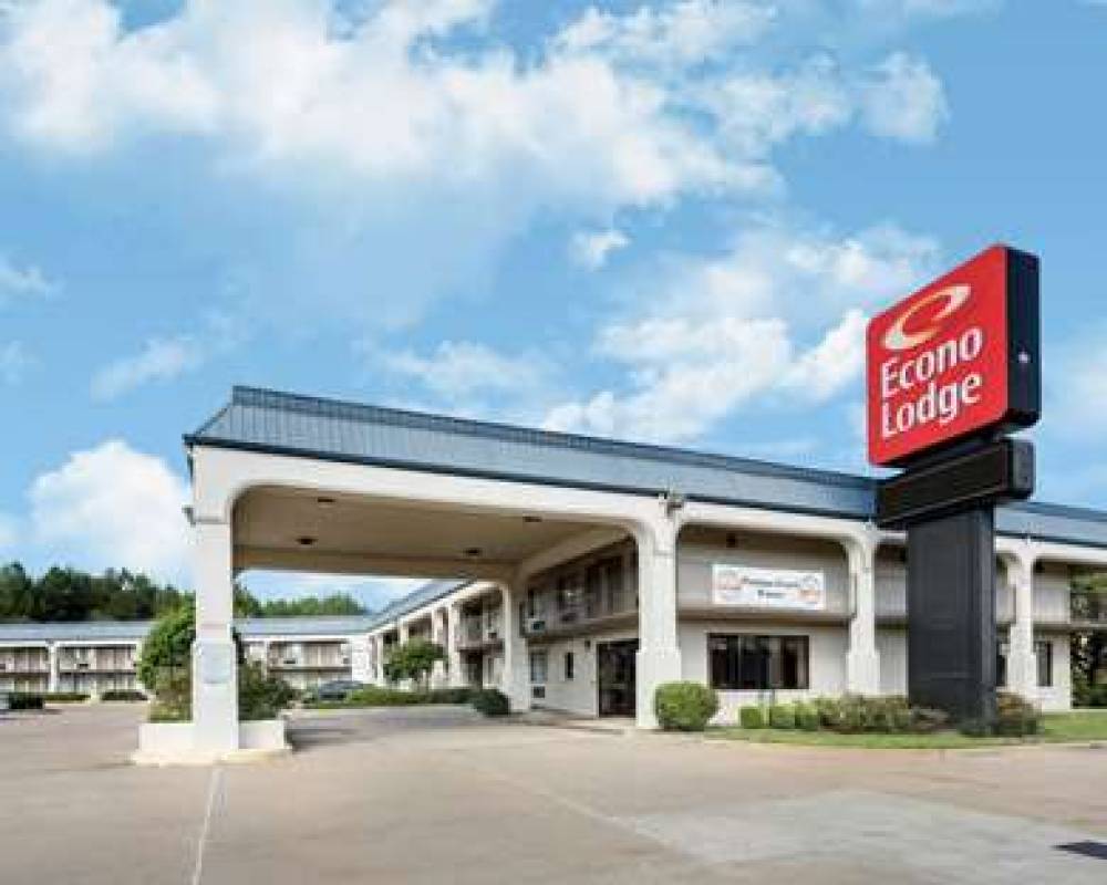 Econo Lodge 2