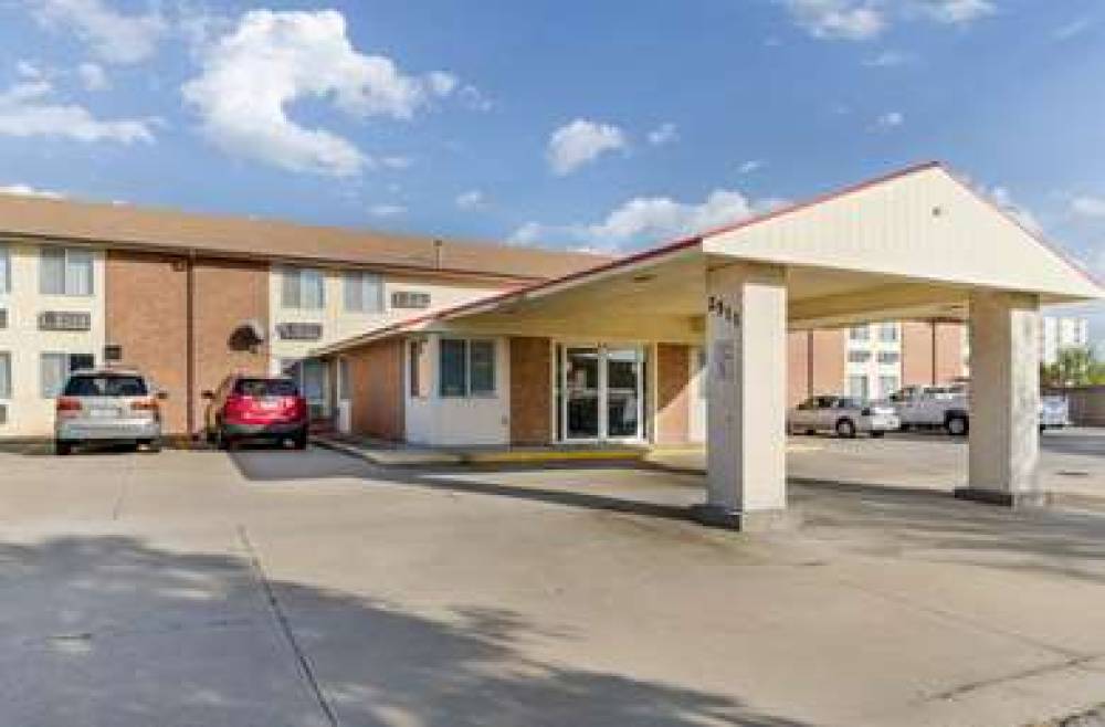 Econo Lodge 1