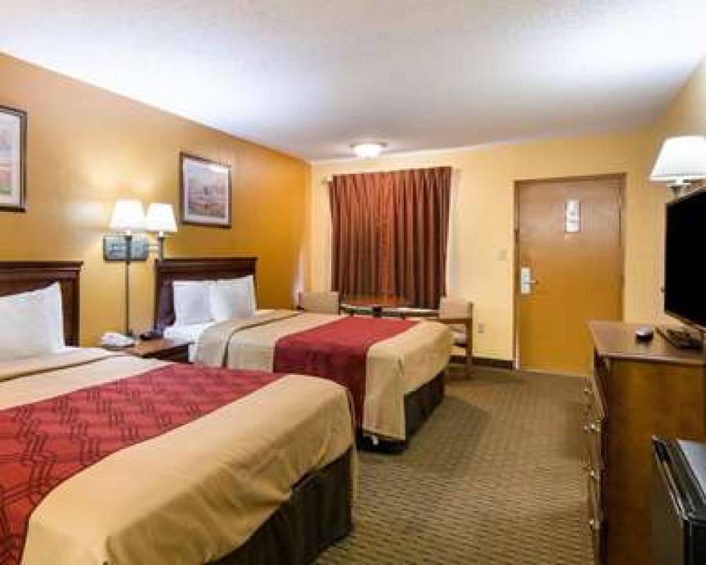 Econo Lodge Fredericksburg Near I-95 10