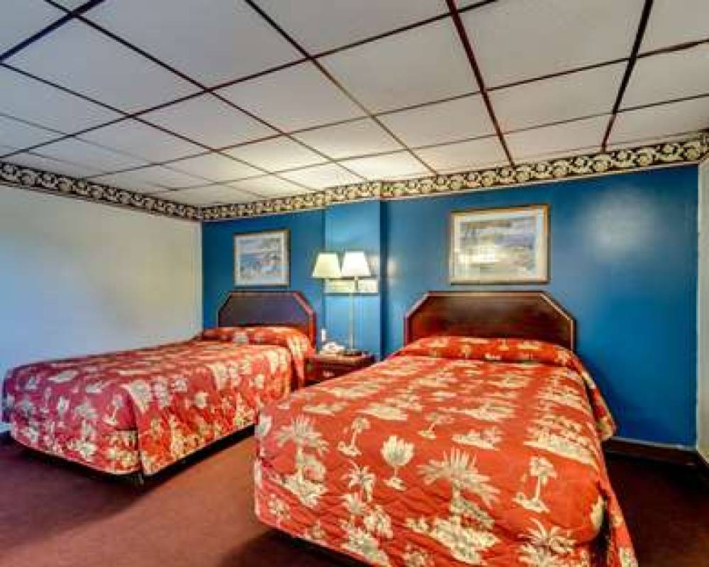 ECONO LODGE GEORGETOWN 3