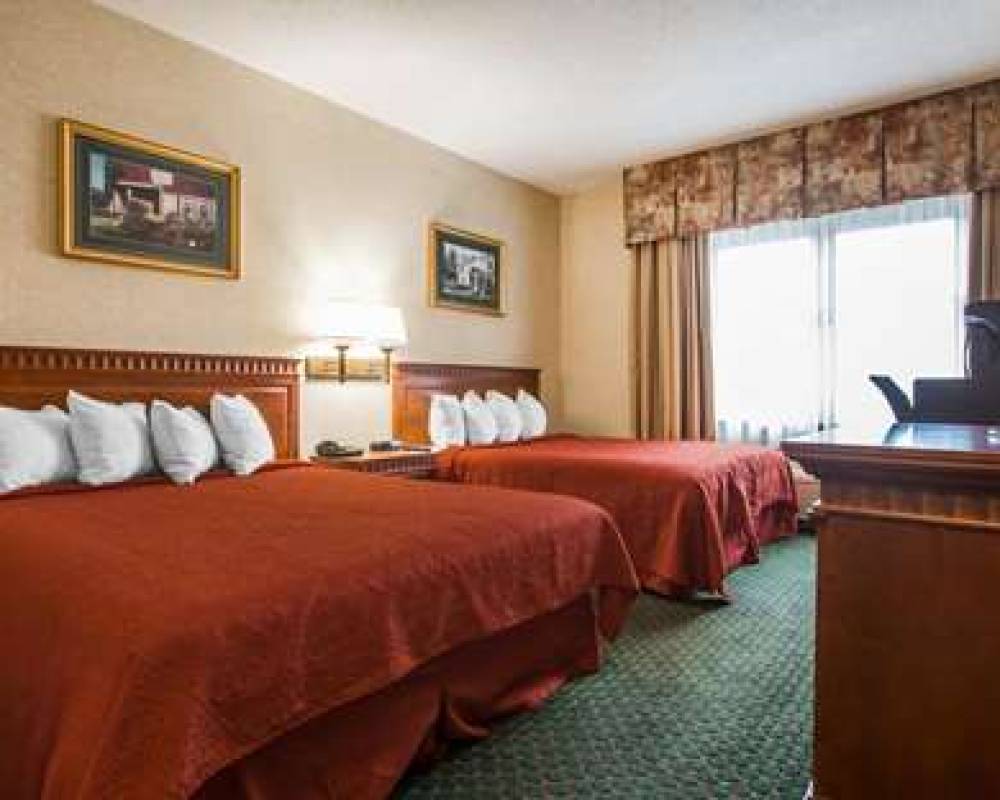 ECONO LODGE GLENS FALLS / LAKE GEOR 10