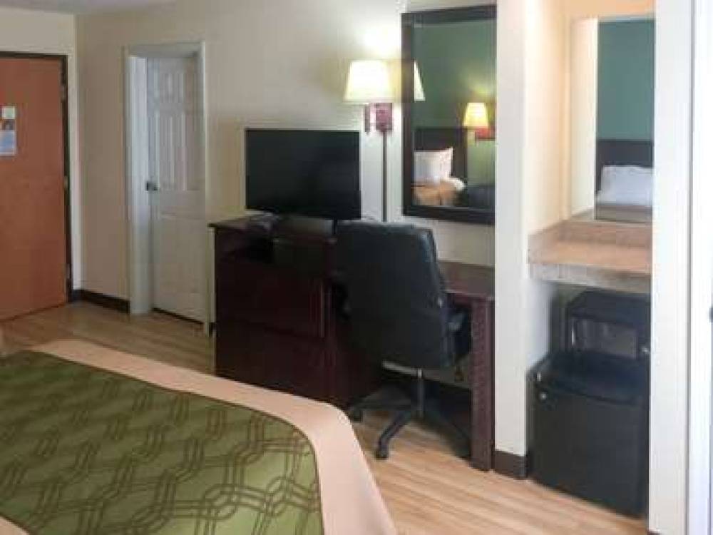 ECONO LODGE HARRISBURG - HERSHEY 8