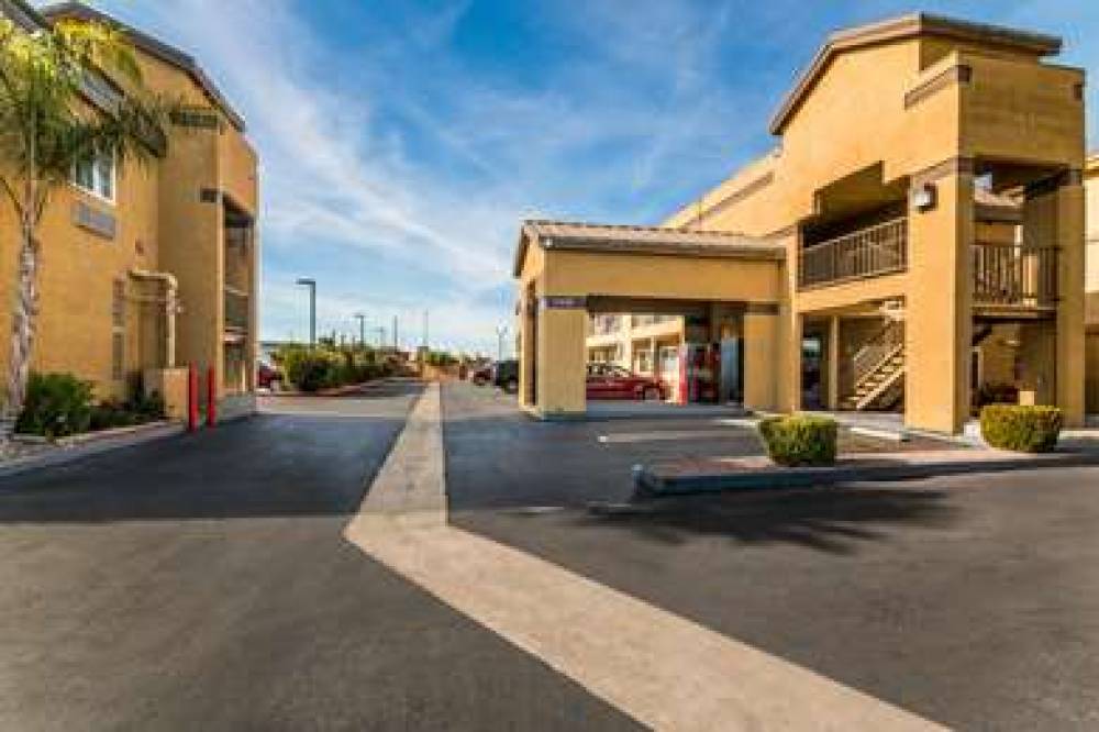 Econo Lodge Hesperia - Victorville I-15 2