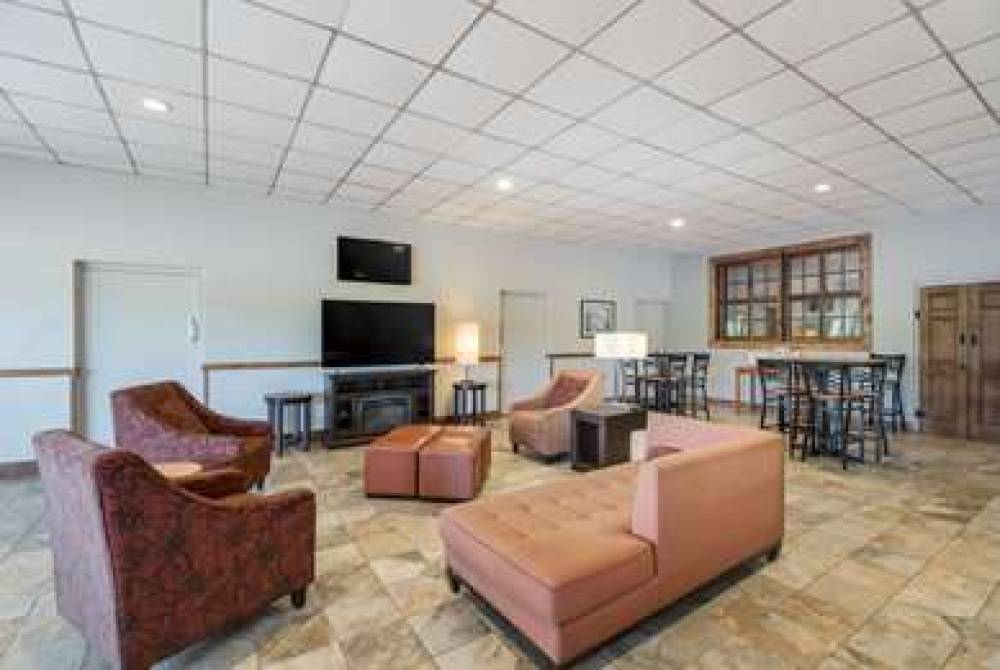 ECONO LODGE HURLEY-IRONWOOD 2