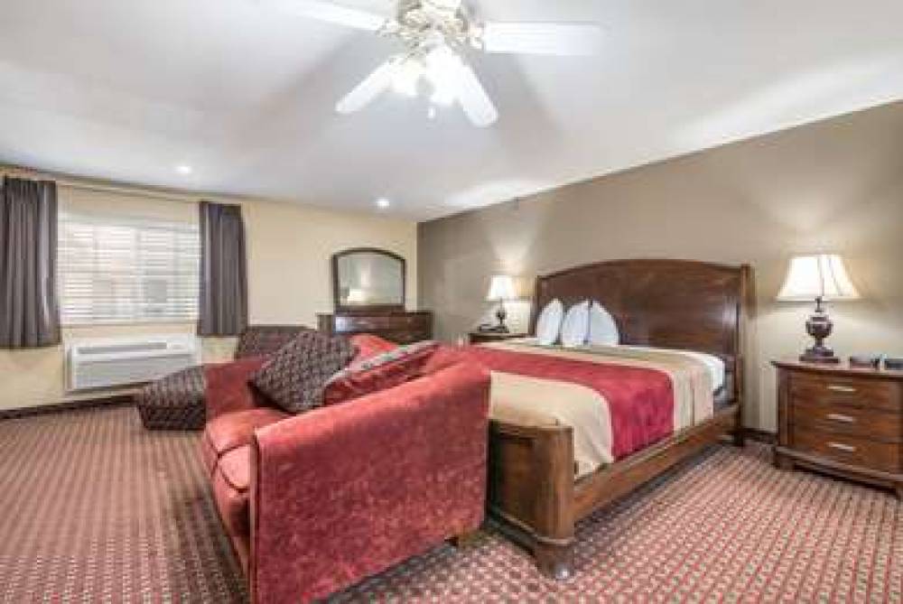 ECONO LODGE INN AND SUITES BRYANT 7