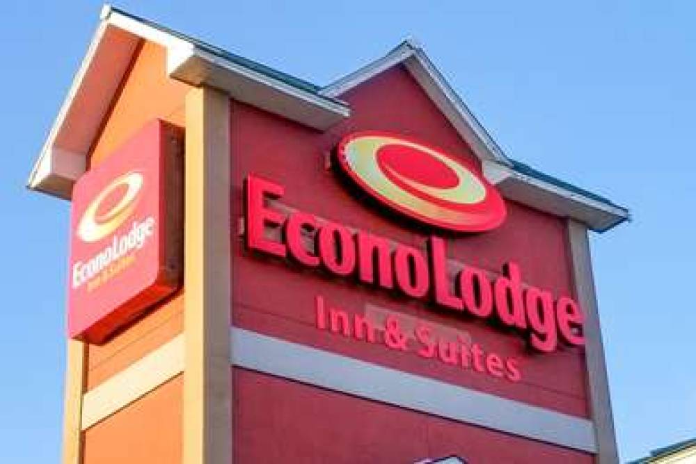 ECONO LODGE INN AND SUITES EAST HOU 1