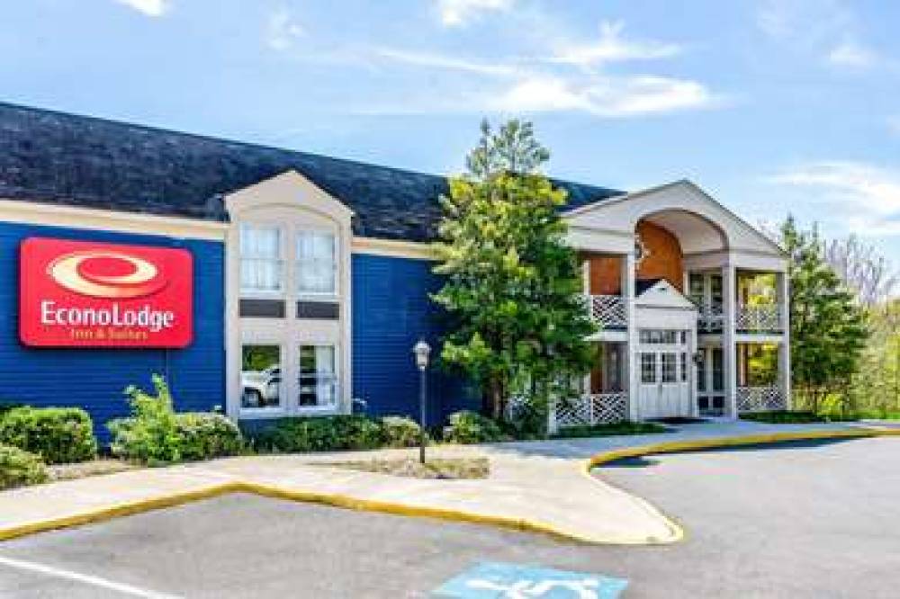 Econo Lodge Inn And Suites Redford