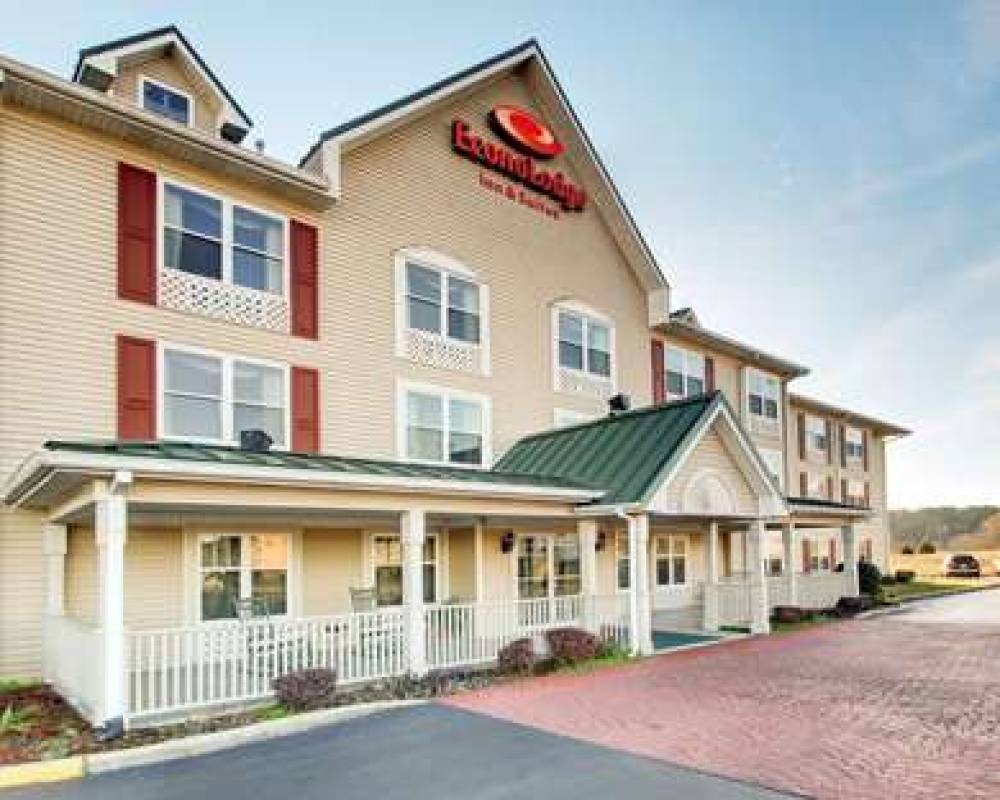 Econo Lodge Inn & Suites 1