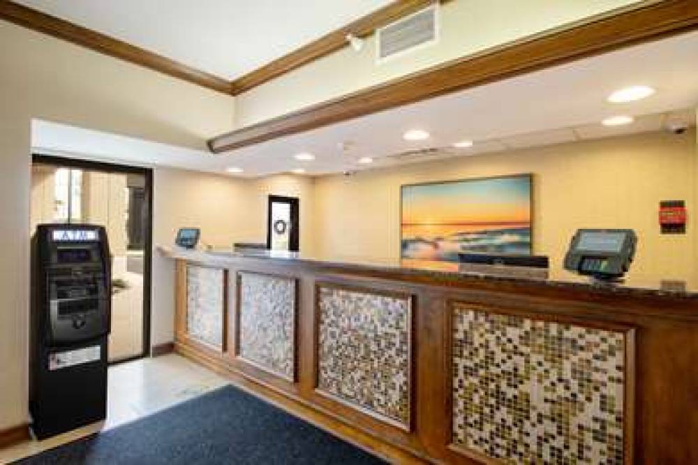 Econo Lodge Inn & Suites Foley-North Gulf Shores 6