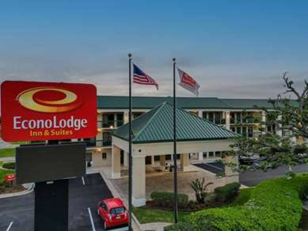 Econo Lodge Inn & Suites Foley-North Gulf Shores 1