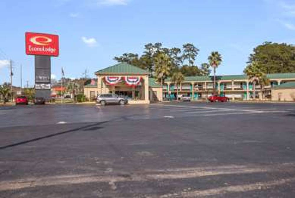 Econo Lodge Inn & Suites Hardeevill