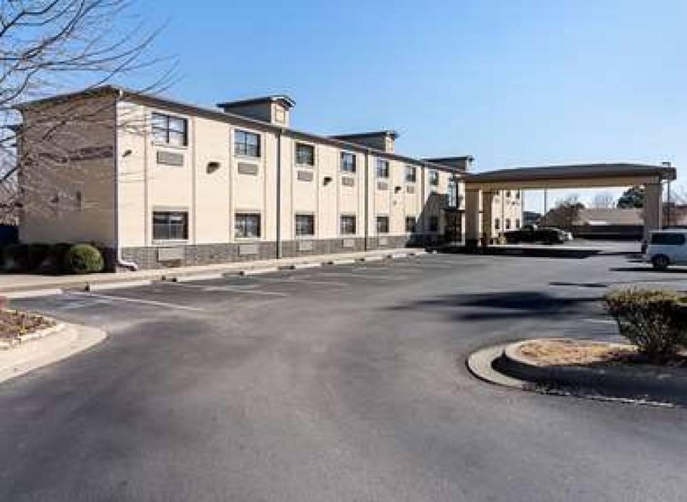 Econo Lodge Inn & Suites Little Rock SW 1